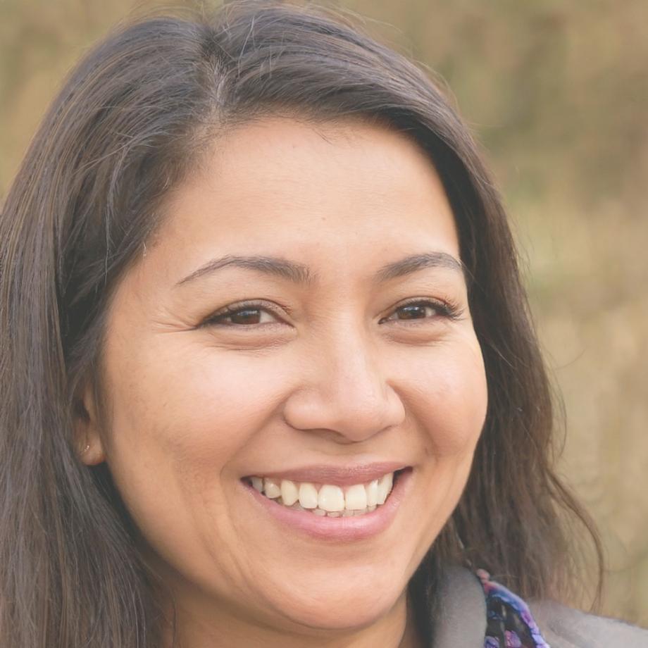 Sarah Mitchell, Lead Program Director